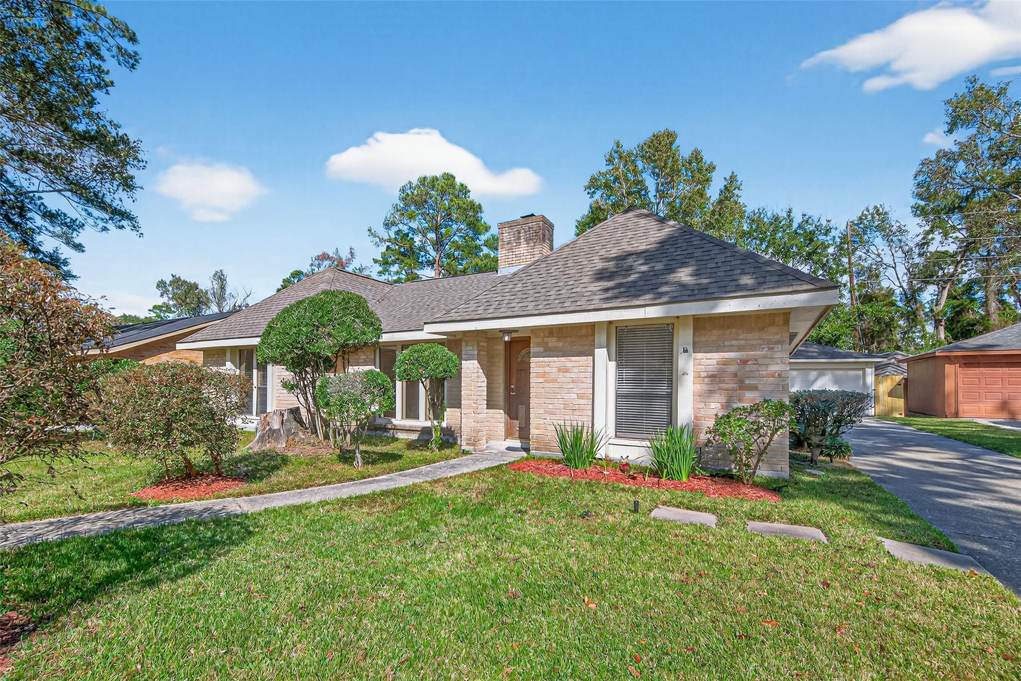 3815 Brook Shadow Drive