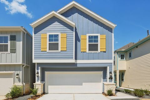 567 Avisa Drive Kemah TX 77565