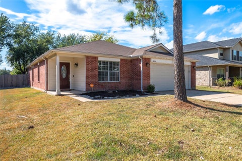Photo of 3420 Huisache Boulevard, Pearland, TX 77581 (MLS # 48326153)
