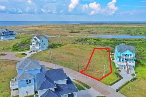 Photo of 25819 Bay Breeze Drive, Galveston, TX 77554 (MLS # 53377322)