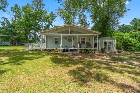 Photo of 8851 Us Highway 59 N, Livingston, TX 77351 (MLS # 53676021)