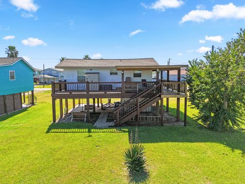 Photo of 1938 County Road 201, Sargent, TX 77414 (MLS # 46170422)