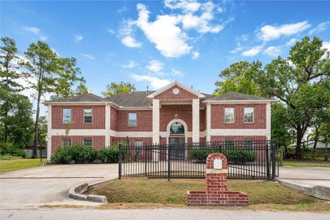 Photo of 8438 Darlington Drive, Houston, TX 77028 (MLS # 91191574)