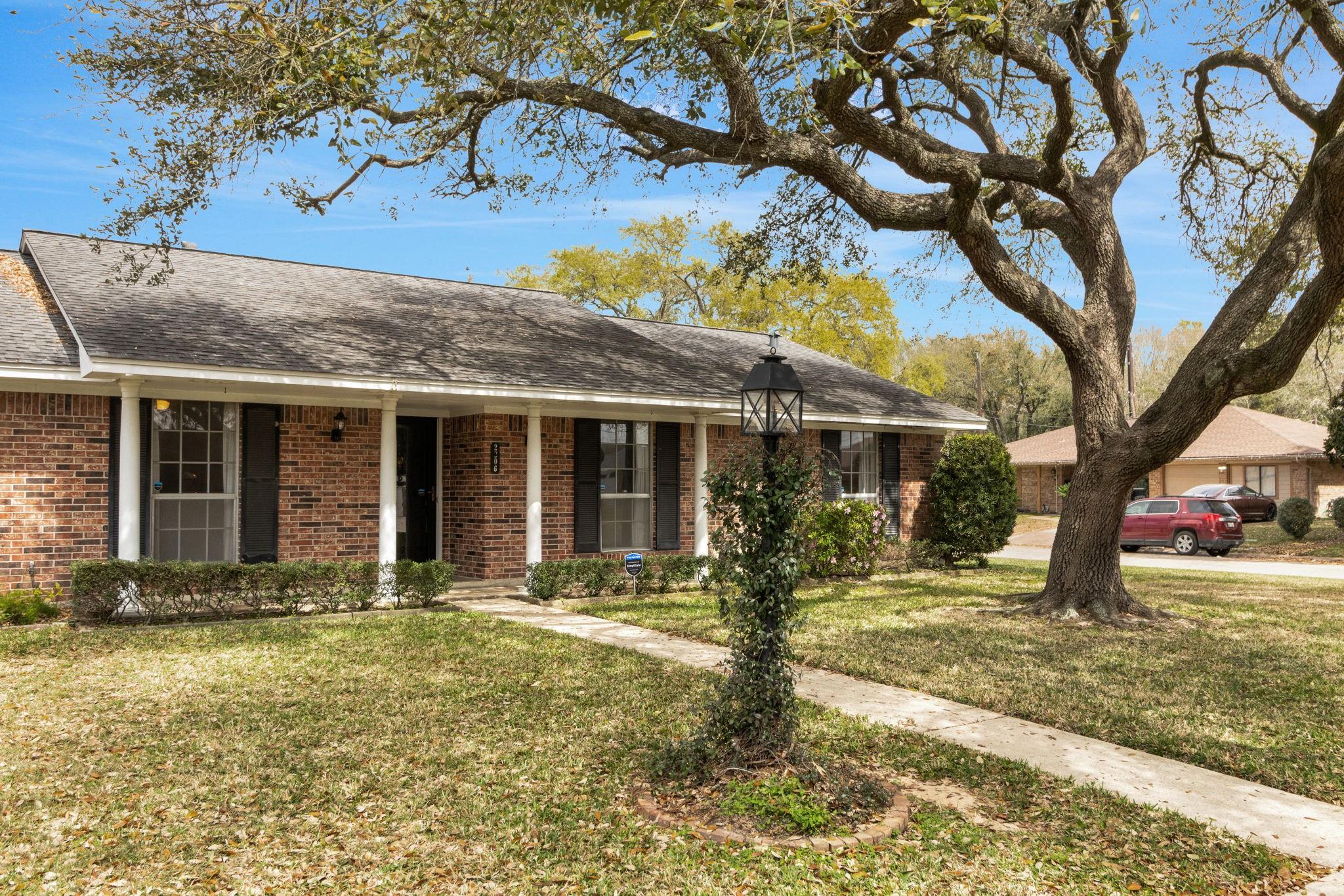 2206 Cedar Creek Drive
