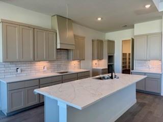 4020 Atago Tree Lane