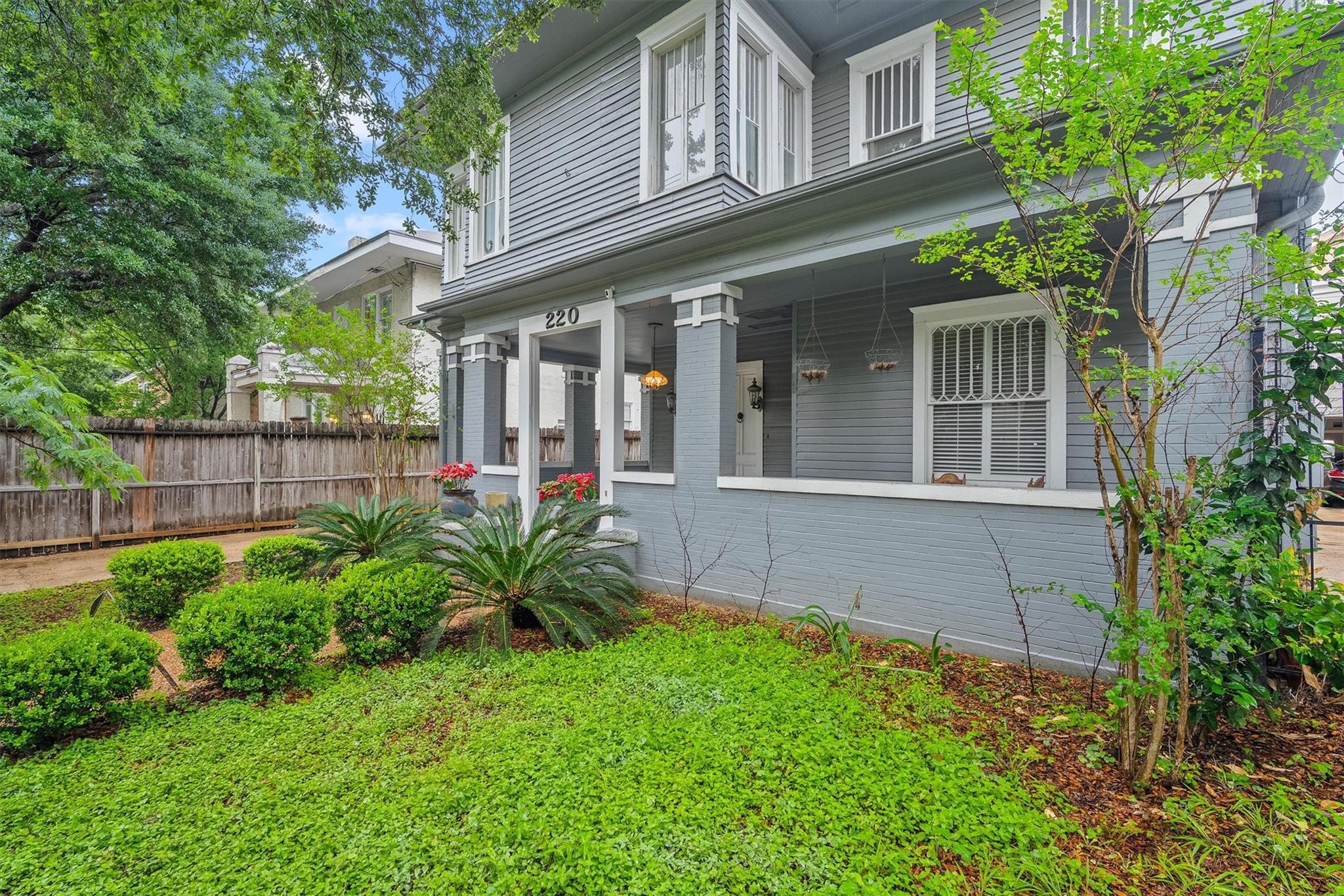 220 Marshall Street