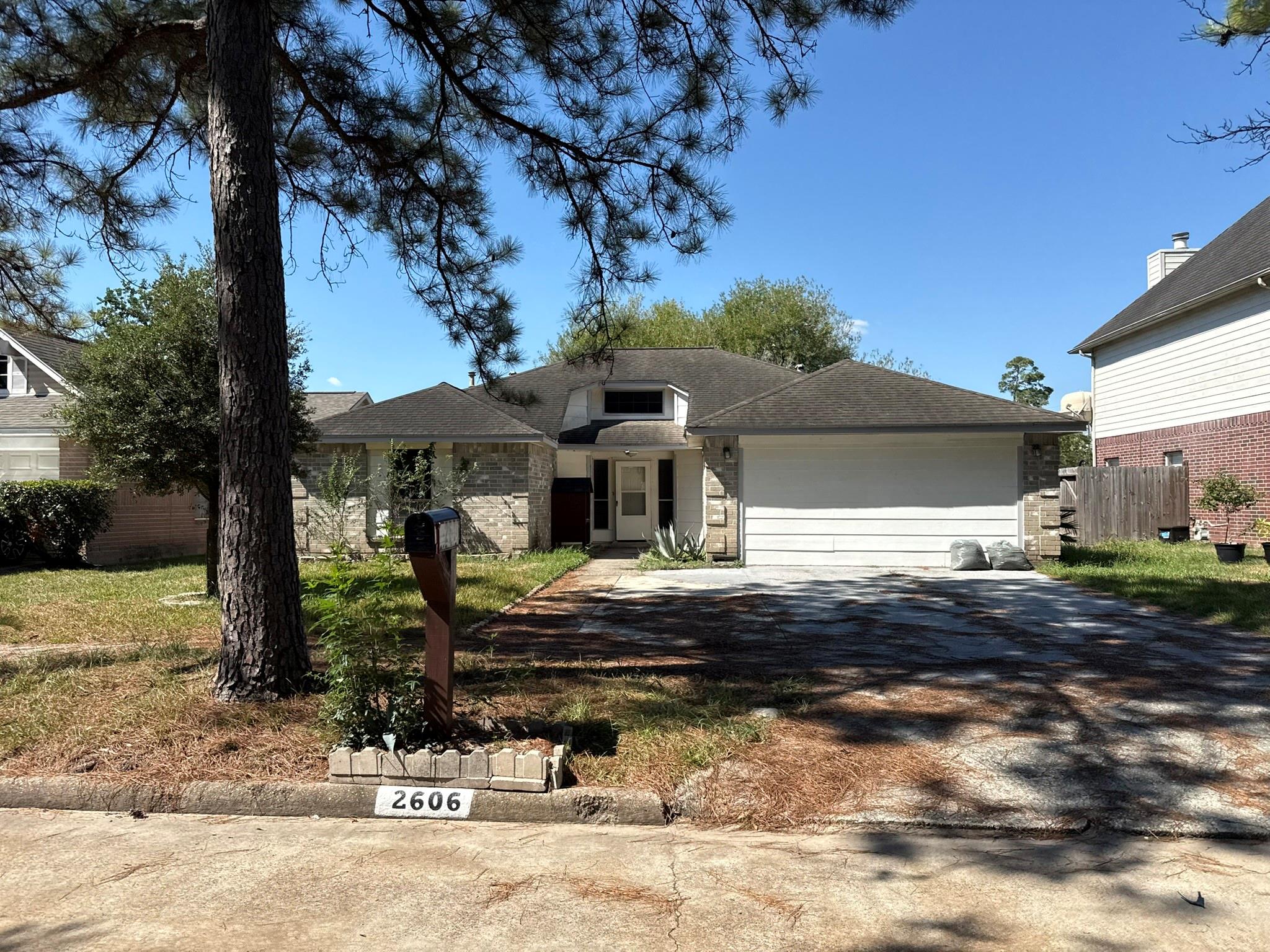 2606 Eagle Nest Lane