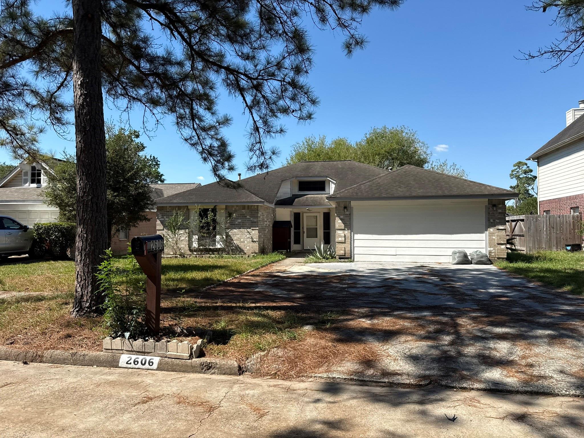 2606 Eagle Nest Lane