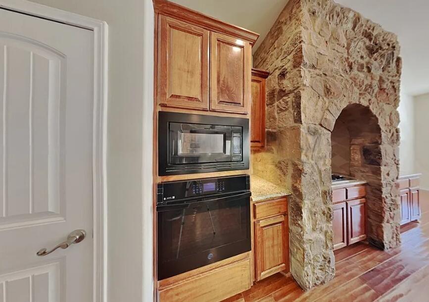 15105 General Williamson Drive