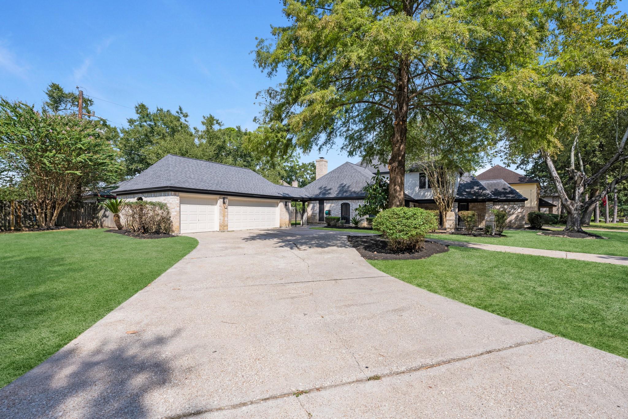 12818 Cloverwood Drive