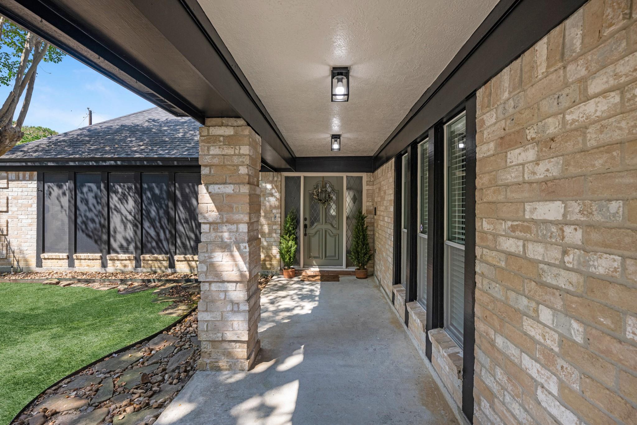 12818 Cloverwood Drive