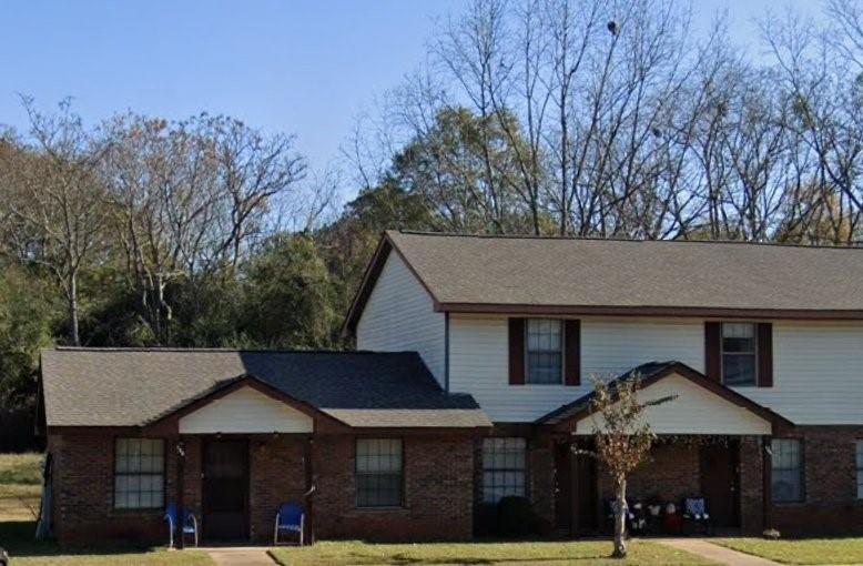 102 Mountain View Court
