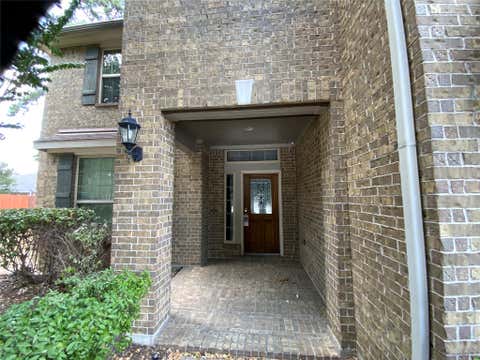 820632064