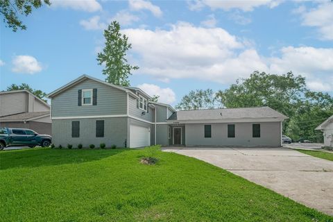 Photo of 24606 Glen Loch Drive, Spring, TX 77380 (MLS # 56400489)