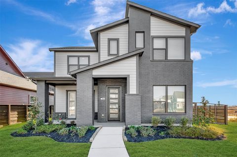 Homes For Sale - 3503 Sapphire Court<br/> Richmond, TX 77406