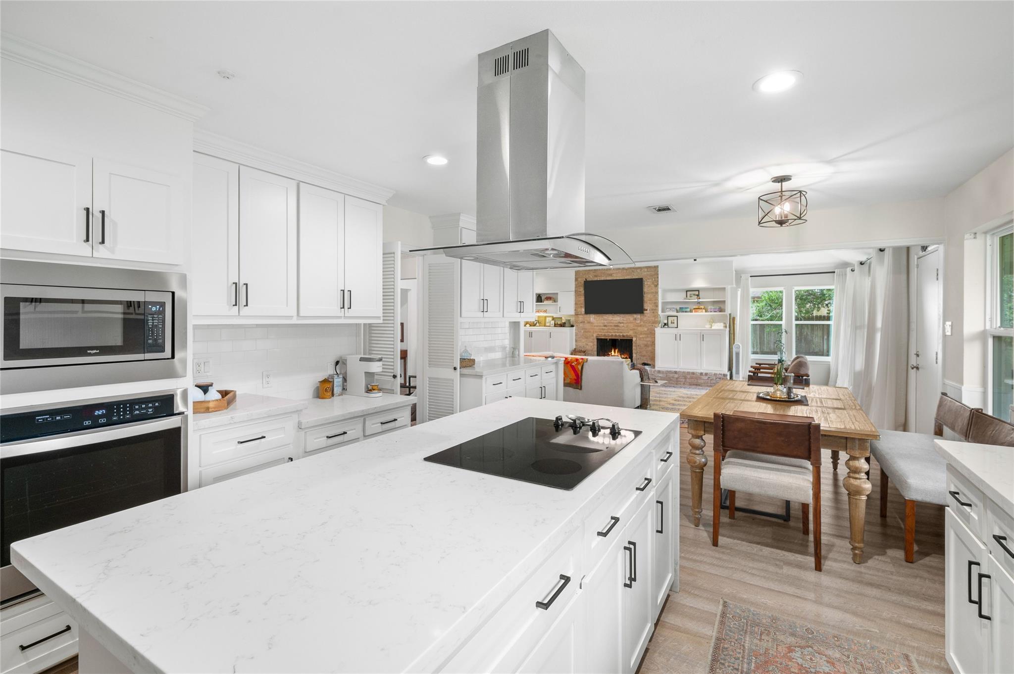 3003 Montford Court