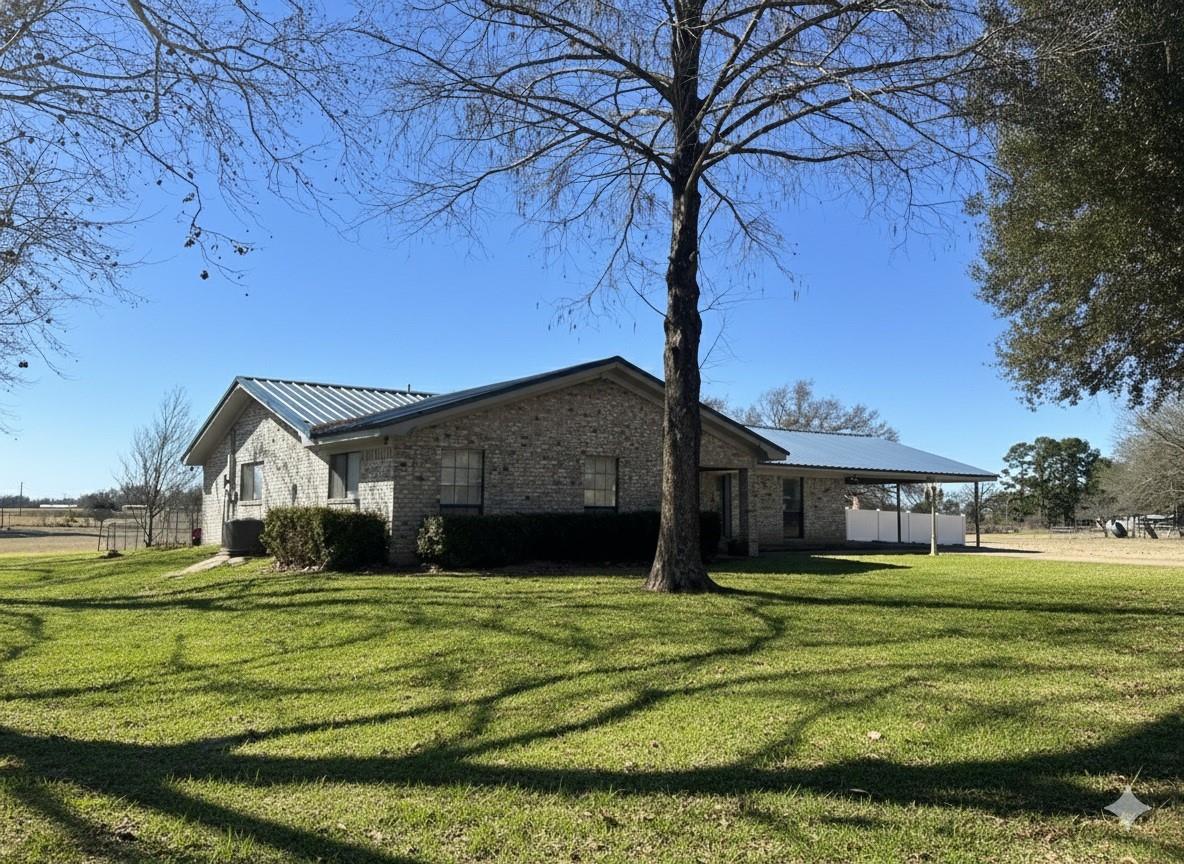 18124 County Road 356