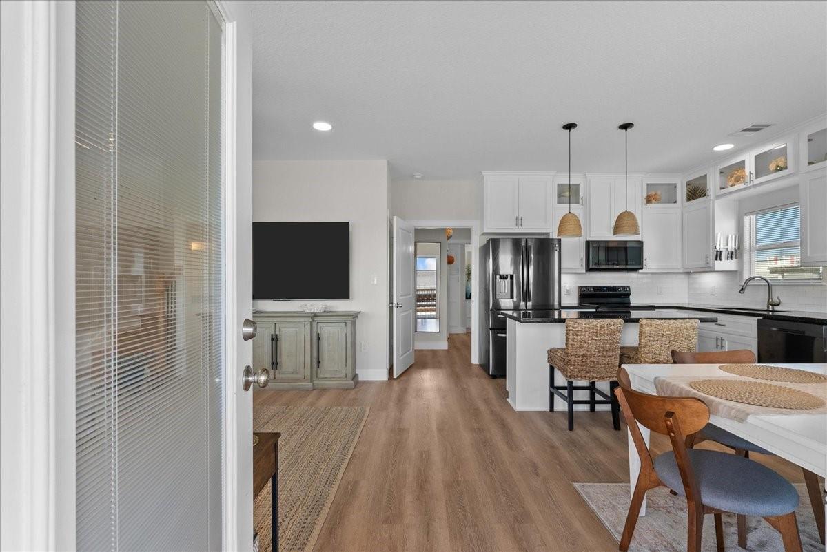 130 Beachcomber Avenue