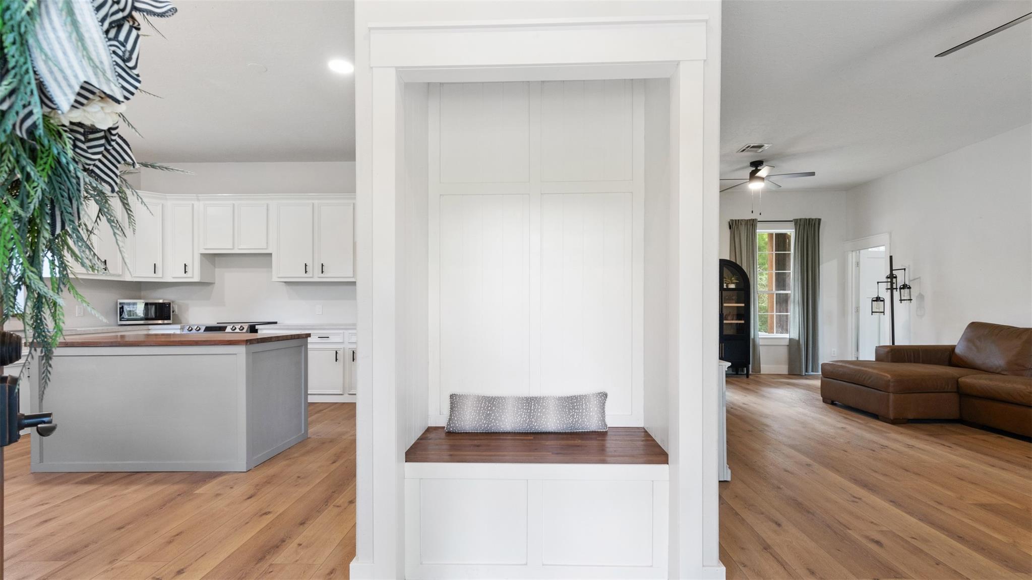 27938 Deer Run Street