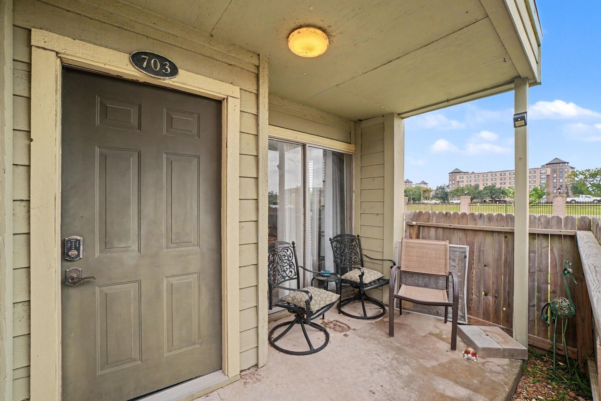 18800 Egret Bay Boulevard 703