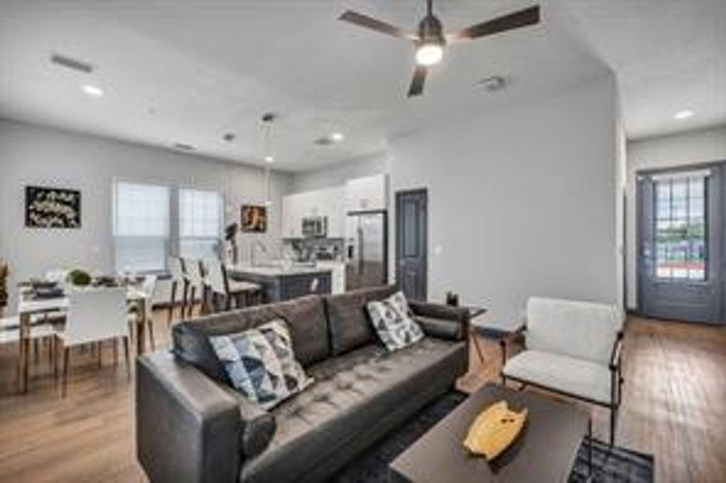 Photo of 4250 Woodridge Parkway #1095, Porter, TX 77365 (MLS # 51183824)