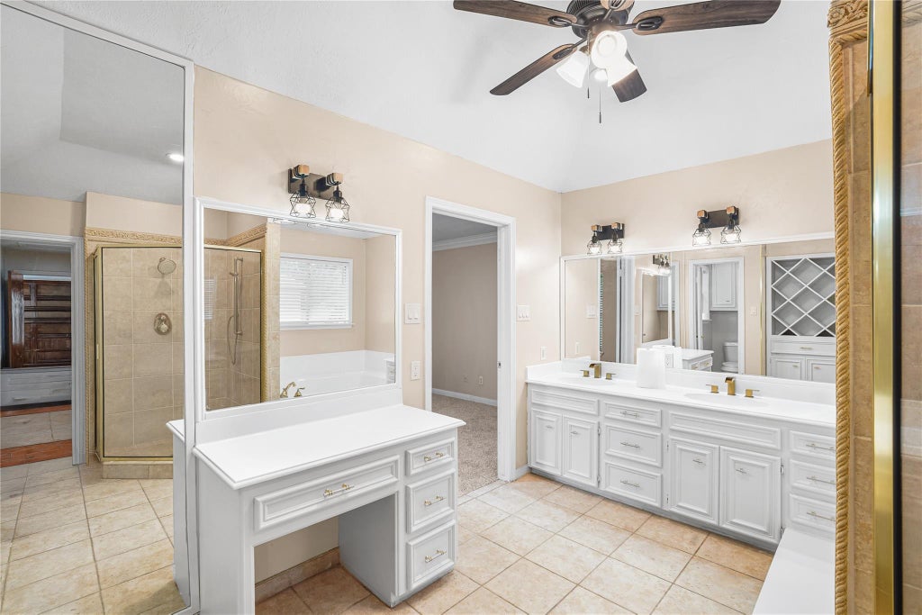 Photo of 15027 Walters Road, Houston, TX 77068 (MLS # 15950735)