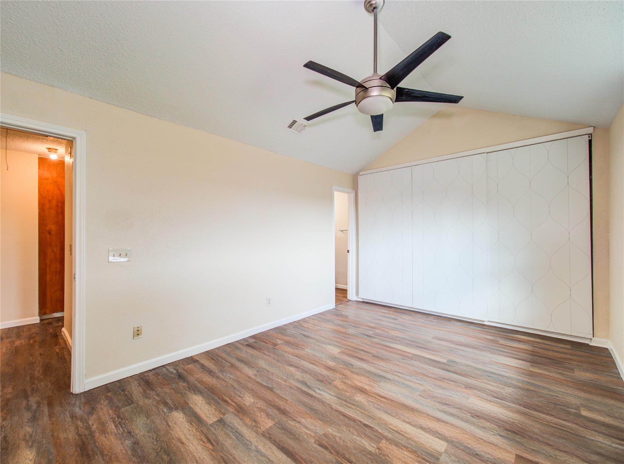 3307 E Heatherock Circle