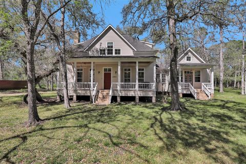Photo of 20802 Pecan Bend Road, Damon, TX 77430 (MLS # 59403164)