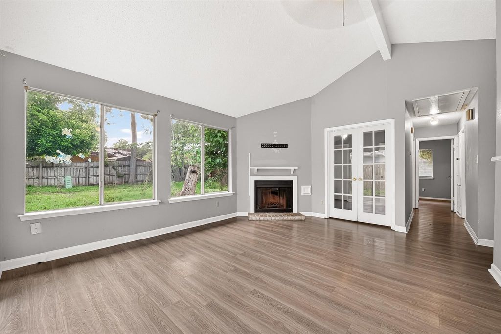 Photo of 7222 Londres Drive, Houston, TX 77083 (MLS # 20914341)