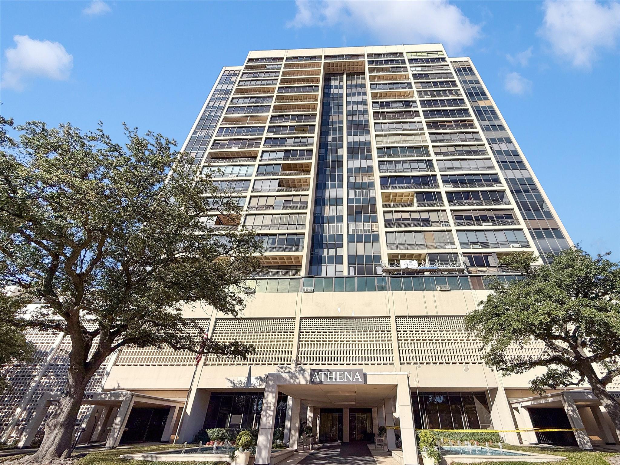 6335 W Northwest Highway 1815