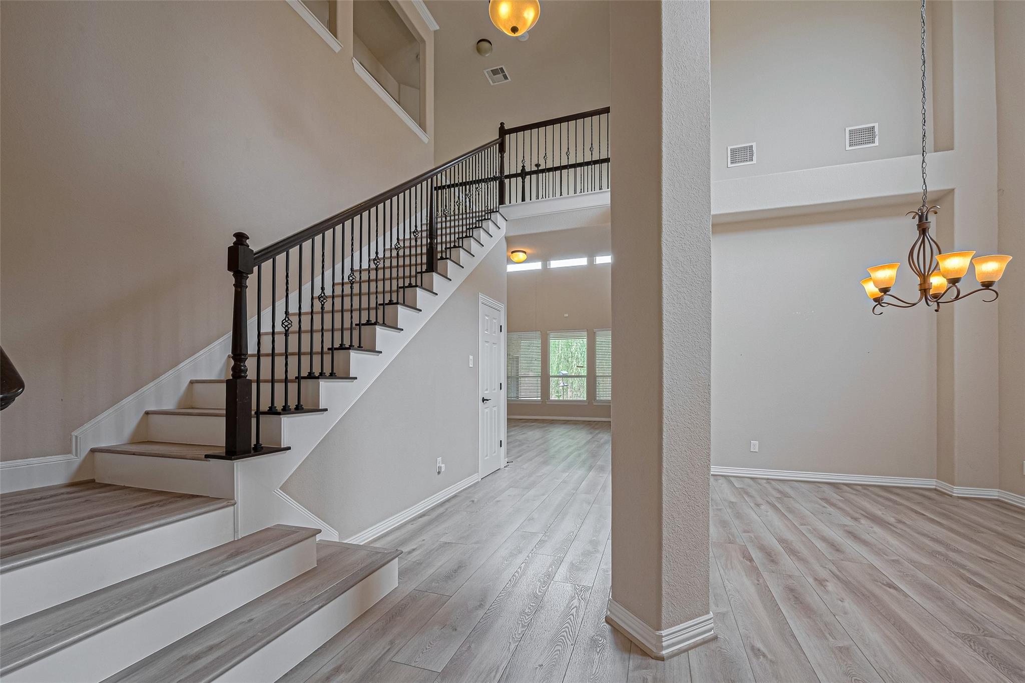 5442 Jackson Park Lane