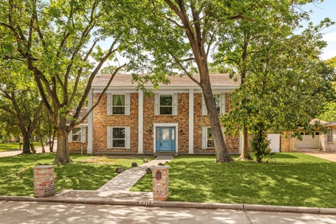 Photo of 2114 Briargreen Drive, Houston, TX 77077 (MLS # 70718609)
