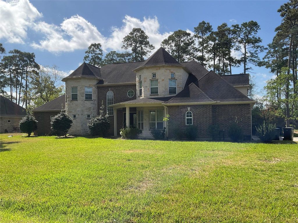 Photo of 12326 Leather Saddle Court, Houston, TX 77044 (MLS # 72441383)