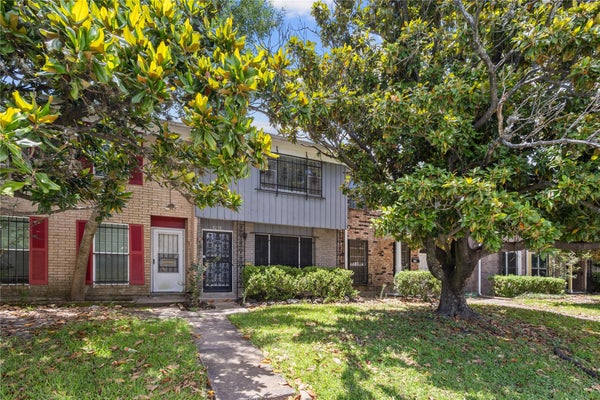 8238 FONDREN RD # 8238, HOUSTON, TX 77074 - Image 6b060e9c5bb17ff01f8aa89ebe10e416/2316358285