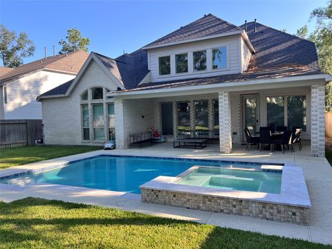 Photo of 176 Sweeping Valley Drive, Montgomery, TX 77316 (MLS # 65403155)