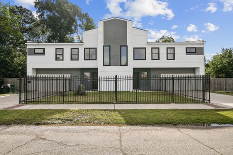 Photo of 6835 Weston Street #A & B, Houston, TX 77021 (MLS # 21748628)
