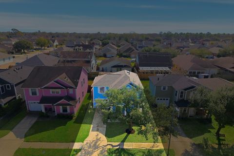 Tiny photo for 10038 Victoria Chase Lane, Houston, TX 77075 (MLS # 20057339)