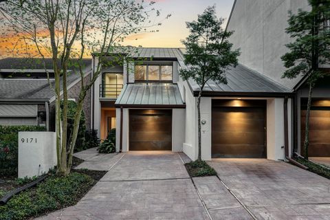 Photo of 9171 Briar Forest Drive, Houston, TX 77024 (MLS # 14792332)