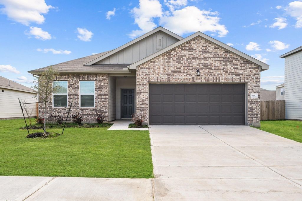 Photo of 6310 Highland Bend Drive, Richmond, TX 77469 (MLS # 11826495)