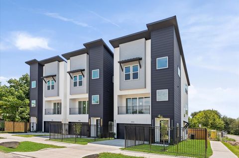 Photo of 4104 Alice Street, Houston, TX 77021 (MLS # 69407940)