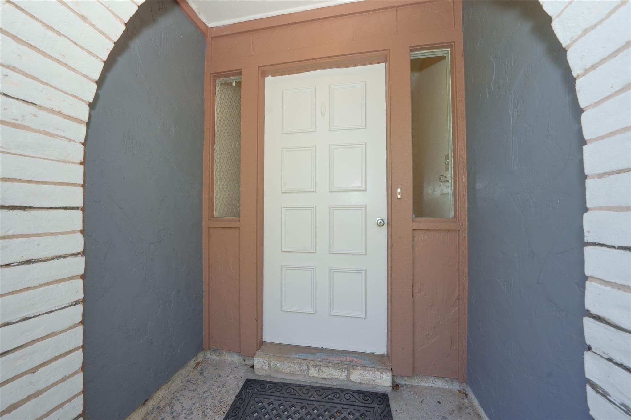 5375 Little John Lane