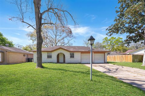 Photo of 5375 Little John Lane, Katy, TX 77493 (MLS # 26616724)
