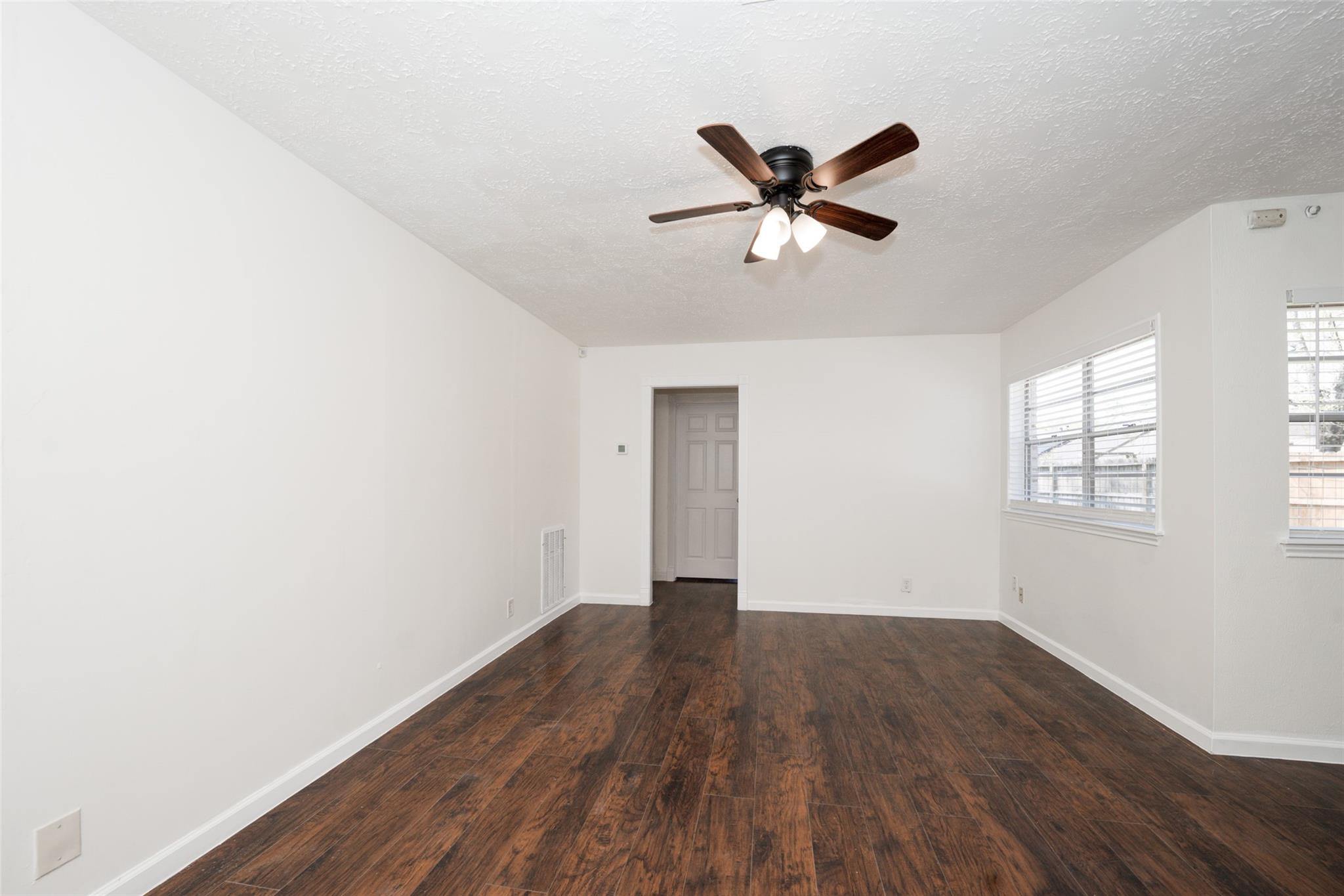 5375 Little John Lane