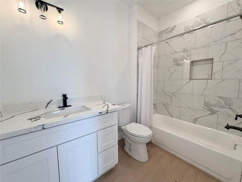 Tiny photo for 9303 Noel Street, Houston, TX 77033 (MLS # 60083597)