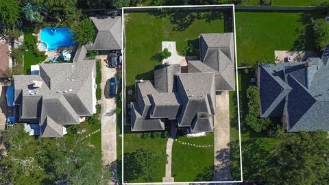 Photo of 14819 Alderwick Drive, Sugar Land, TX 77498 (MLS # 96480893)