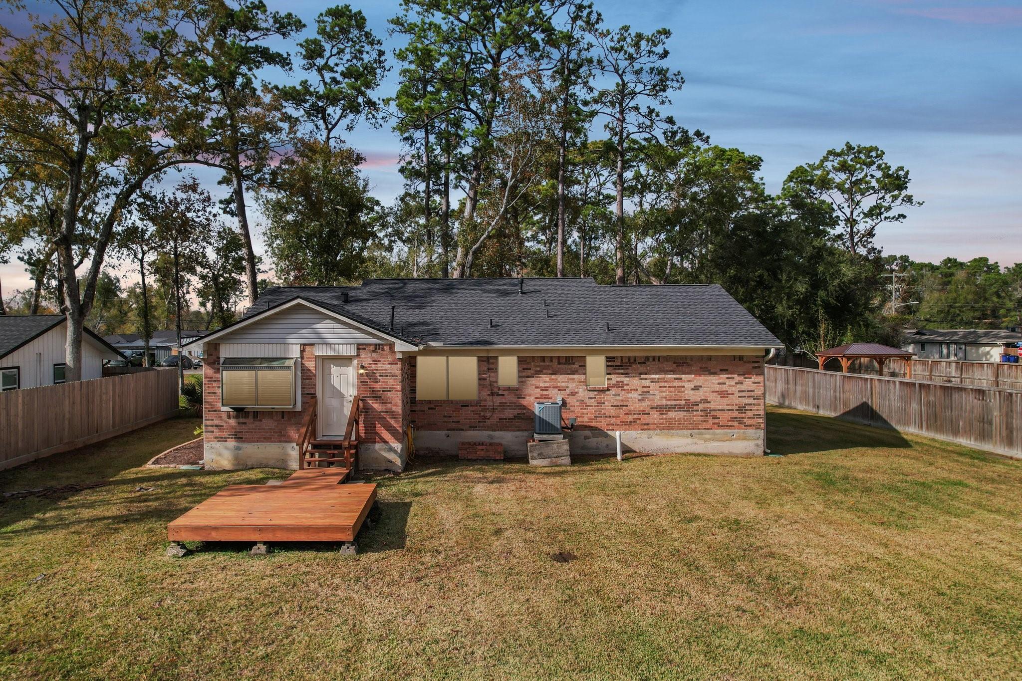 1628 Oak Ridge Drive