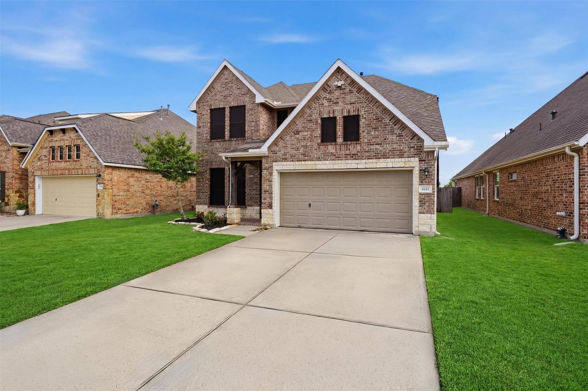4743 Bay Vista Drive