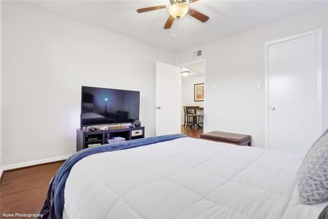 Tiny photo for 2800 Jeanetta Street #1013, Houston, TX 77063 (MLS # 64561529)