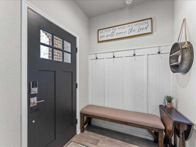 15045 Eastern Wood Road