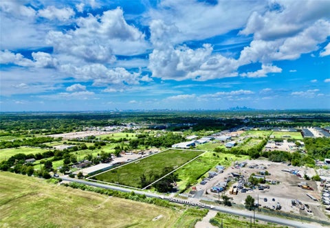 Vacant Land For Sale - 5015 Schurmier Road<br/> Houston, TX 77048
